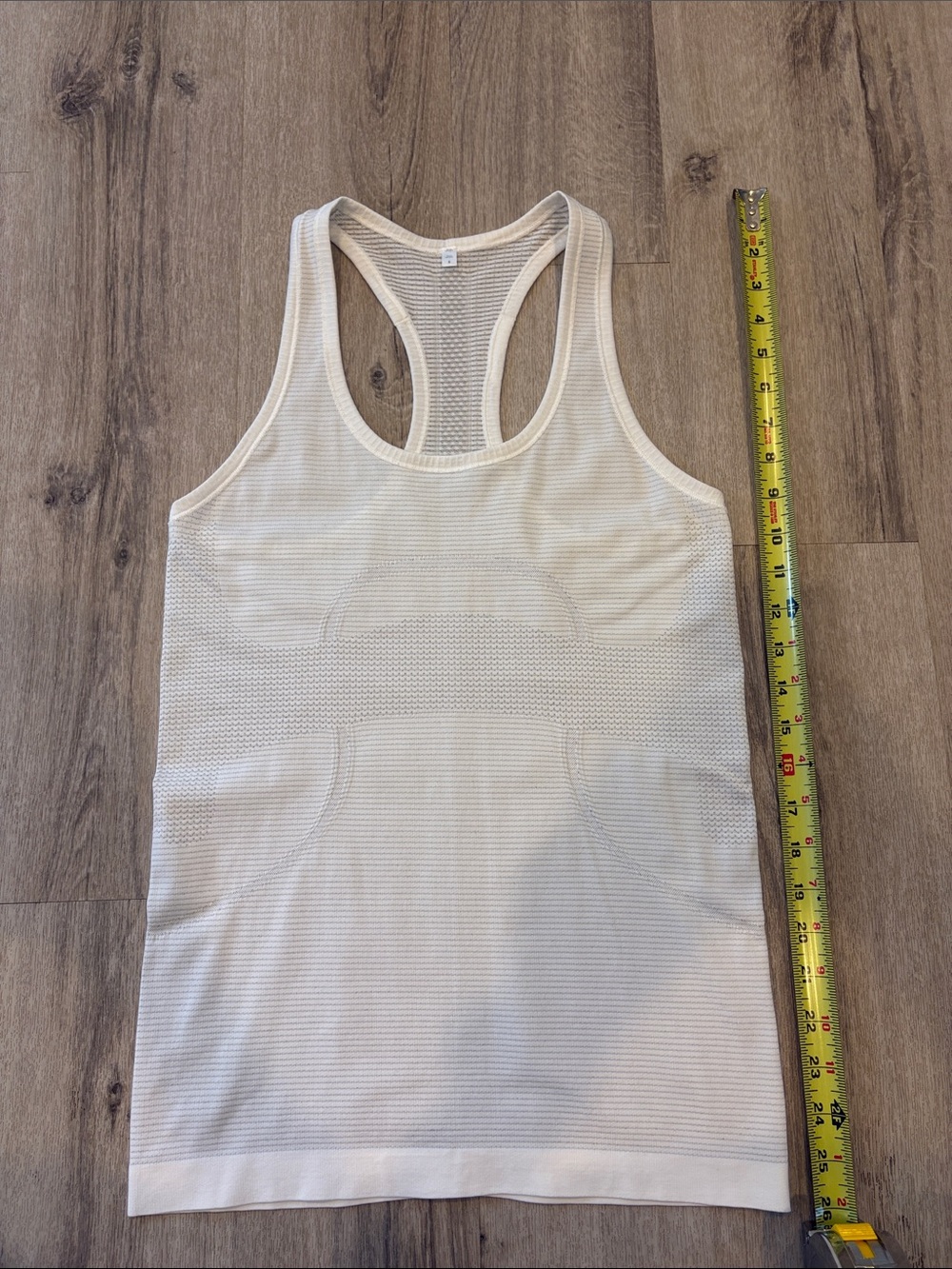 Lululemon Run swiftly racerback tank size 6 EUC